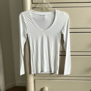 NWOT white v neck long sleeved top